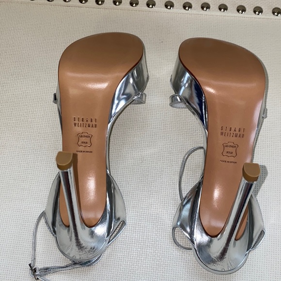Stuart Weitzman silver platform heel - Picture 5 of 5